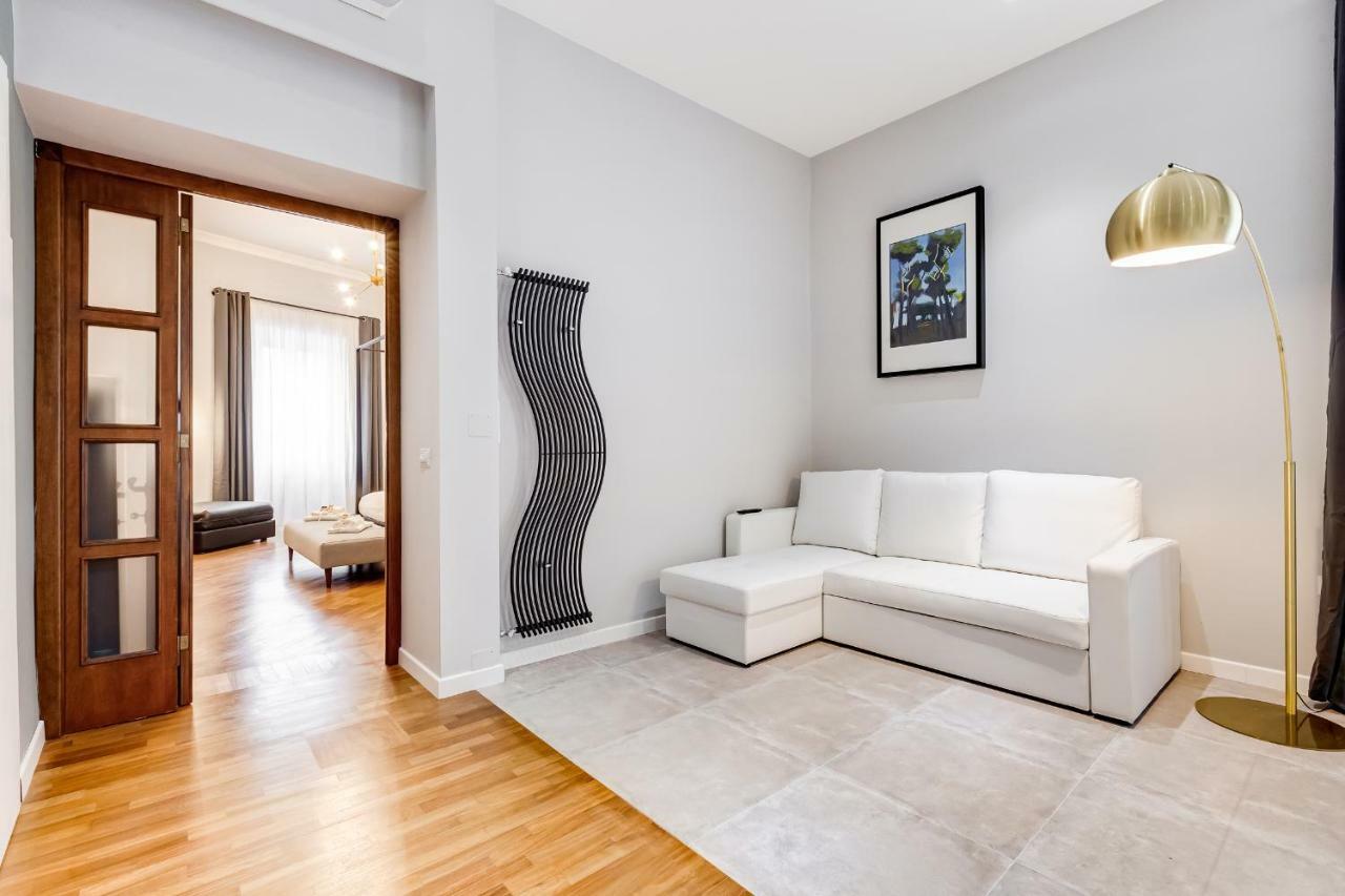 Spanish Steps Exclusive Apartment Рим Екстериор снимка